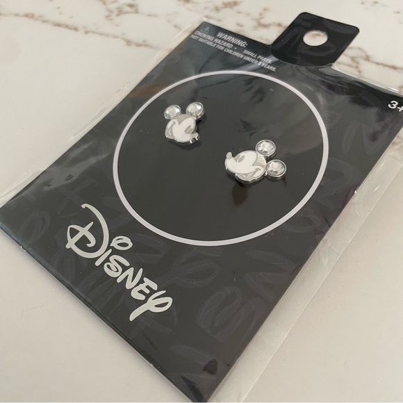Disney MICKEY MOUSE 2024 Aldi Collab Mickey shaped Earrings set Limited … - Picture 2 of 8